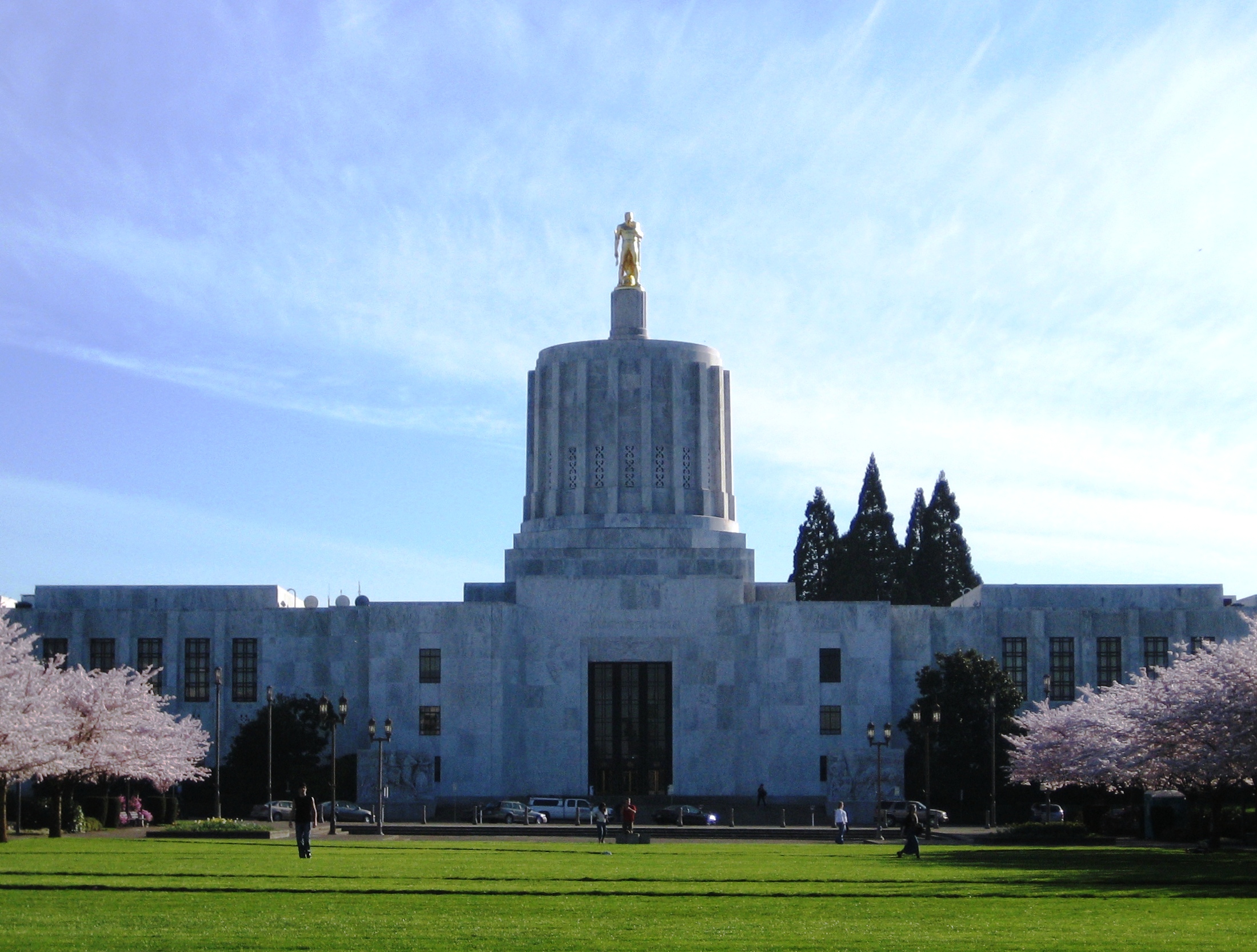 The Oregon State Capitol building in Salem, Oregon